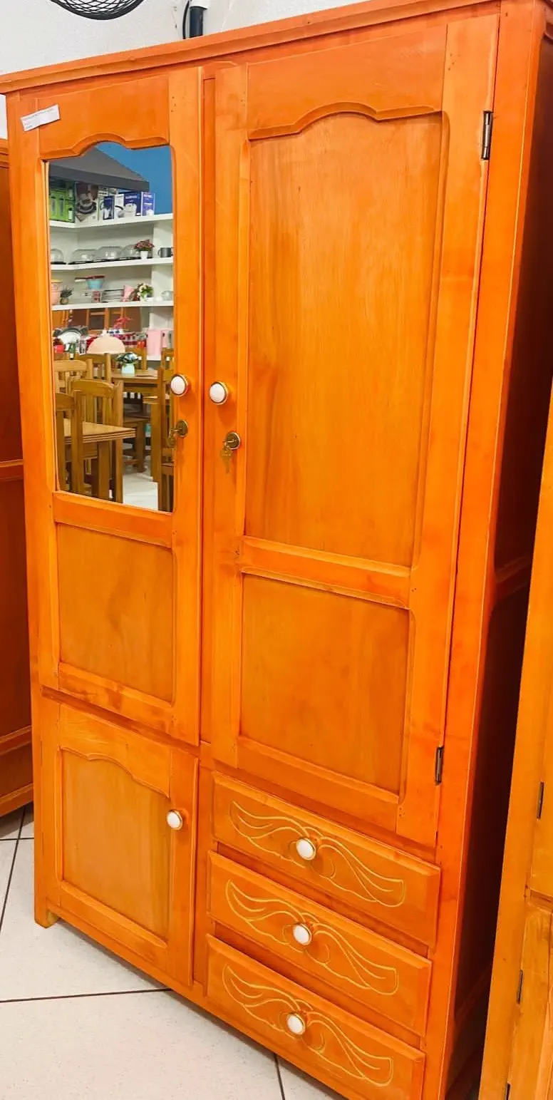 ROPERO DE MADERA 2P CEDRO